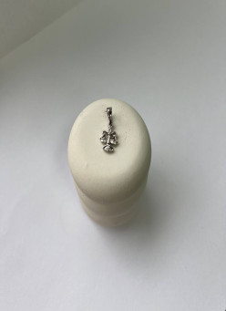 Кулон Терези